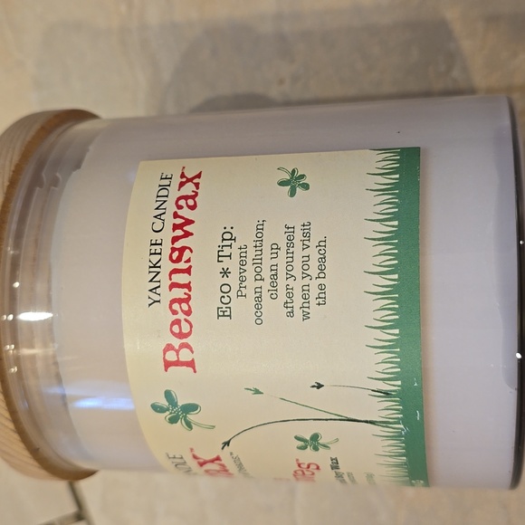 Yankee Candle Beanswax Making Waves 18oz candle - NEW - Picture 2 of 6